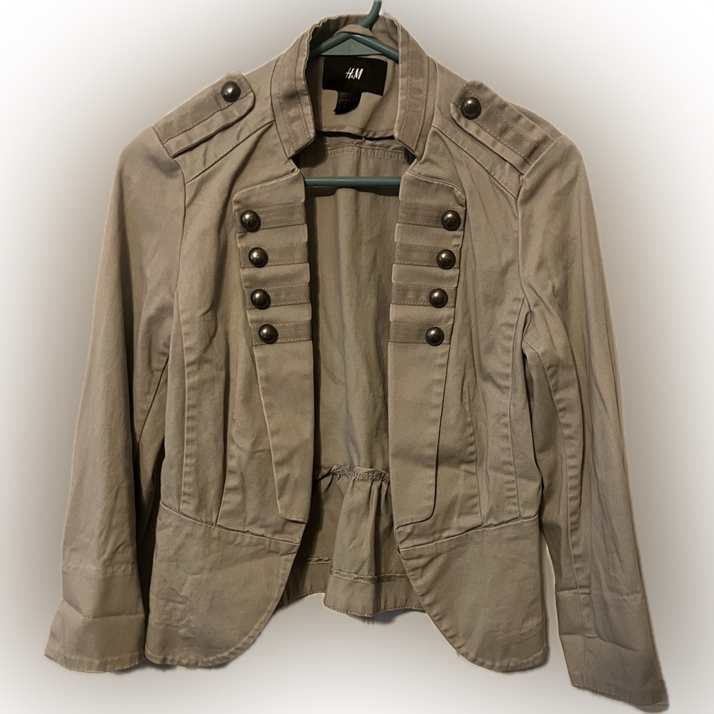 H & M women’s military style jacket size 6